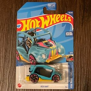 Kick Kart HW Ride Ons Hot Wheels 2022